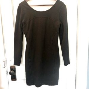 Athleta Illusion long sleeve dress black Small